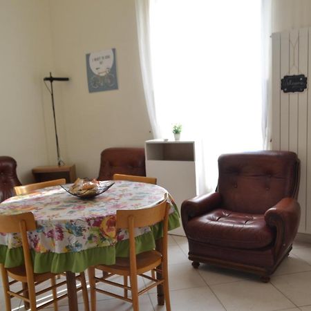 Angiulli 50 Apartment Bari Exterior photo